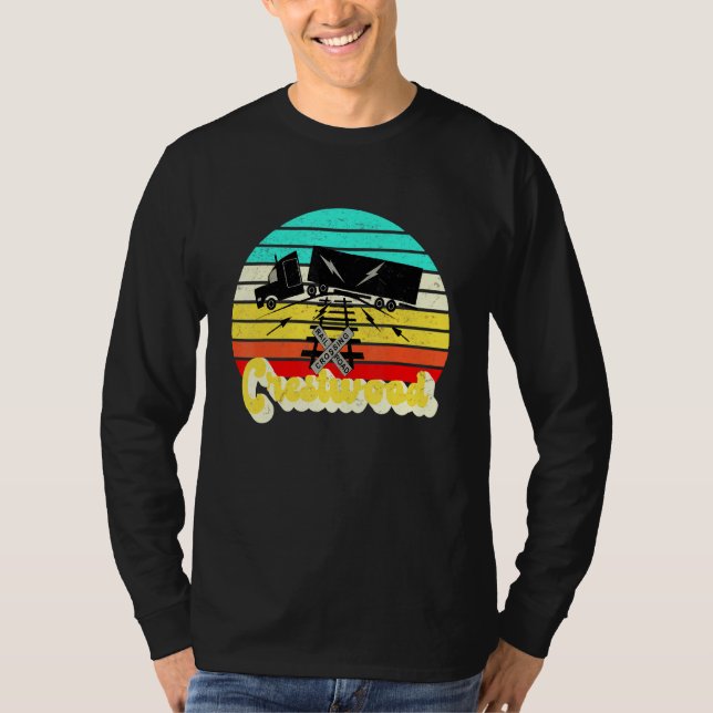 Crestwood Kentucky Ky Tourism Semi Stuck On Railro T-Shirt (Front)