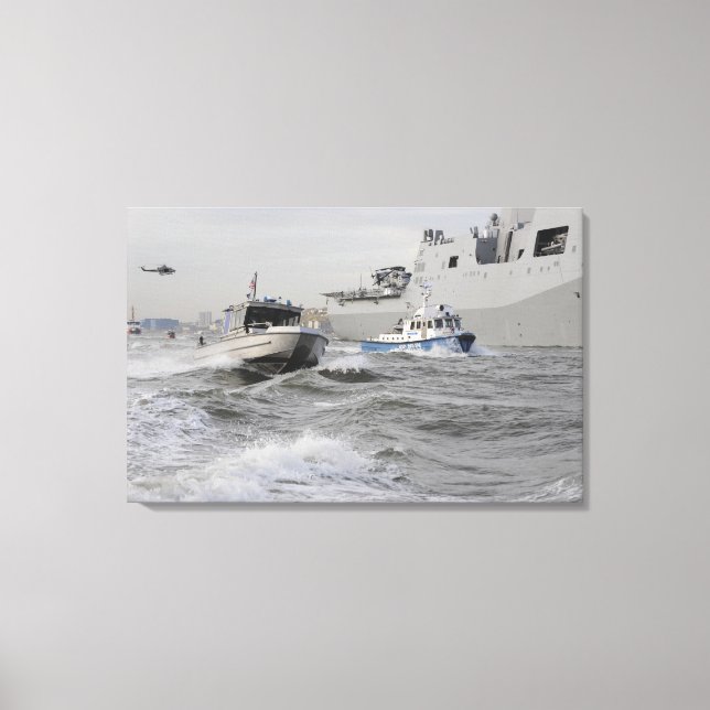 Crews from the coast guard and police departmen canvas print (Front)