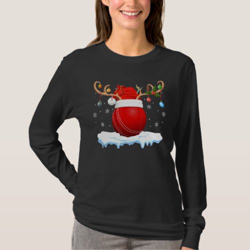 Cricket Ball Lover Reindeer Santa Hat Cricket Chri T_Shirt
