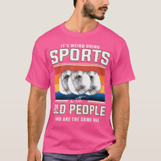 Cricket Retirement Old Man Cricket Player Retired T-Shirt