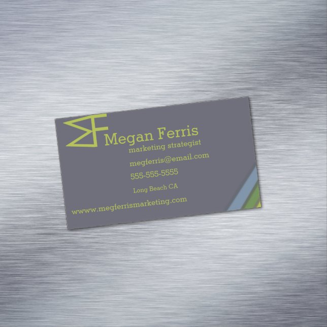 Crisp and Dramatic Business Card Magnet (In Situ)