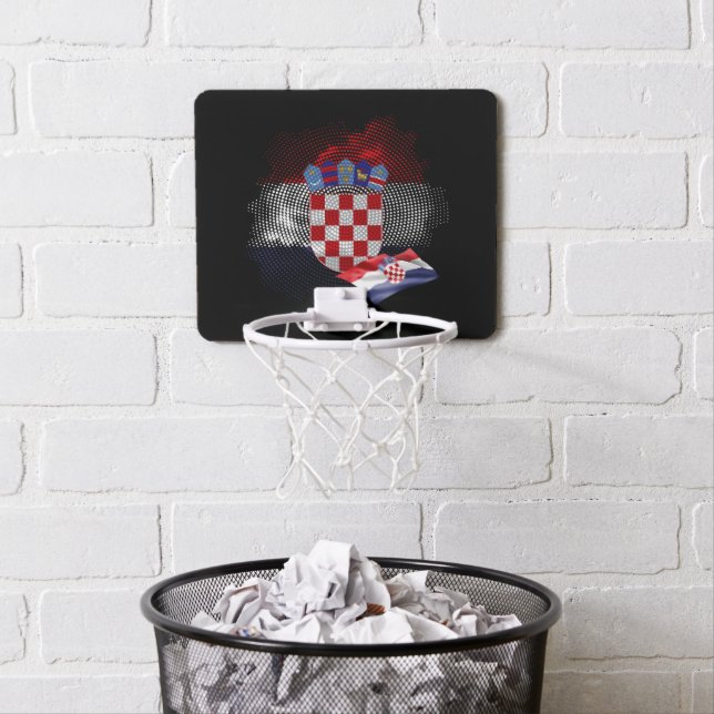 Croatia flag mini basketball hoop (In Situ)
