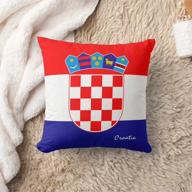 Croatian flag & Croatia fashion travel /sports Throw Pillow (Blanket)