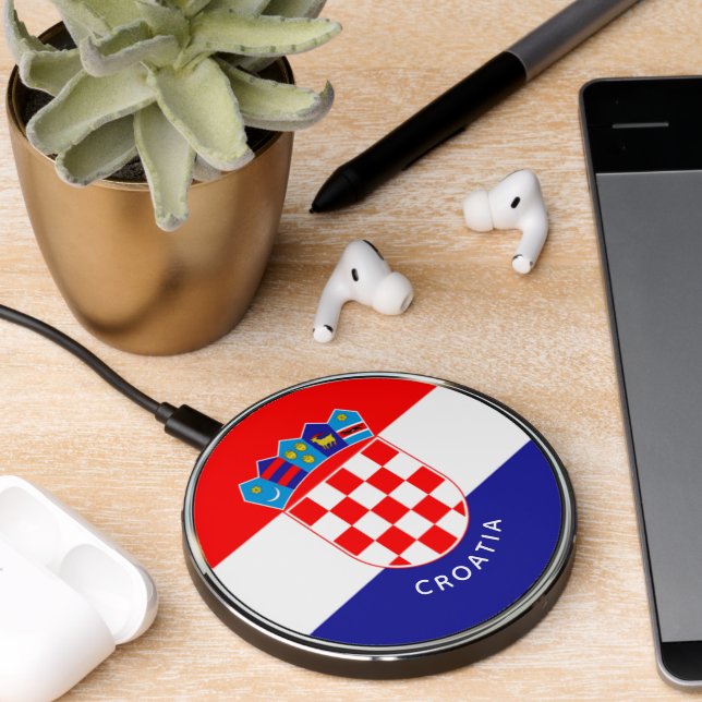 Croatian Flag With Custom Text Wireless Charger (Desk 2)