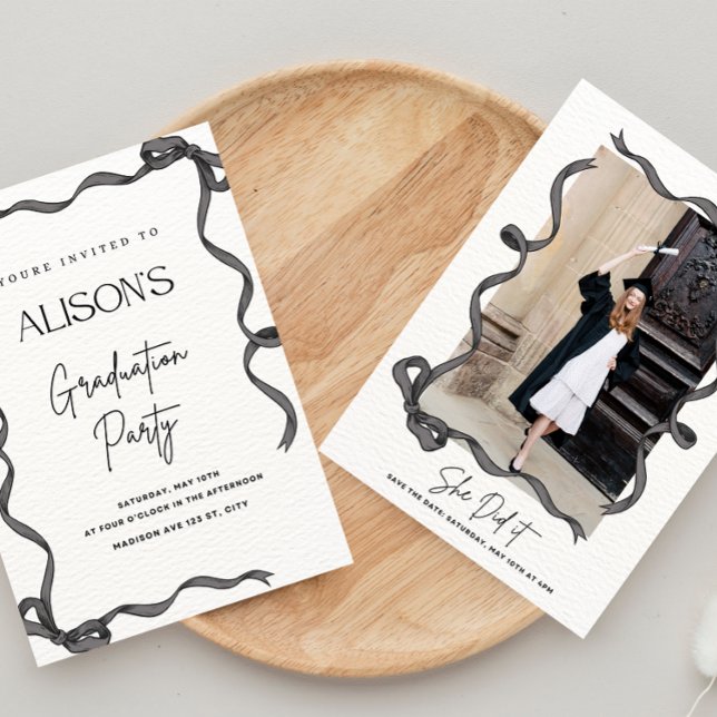 Crochet Black Bow Graduation Invitation (Creator Uploaded)