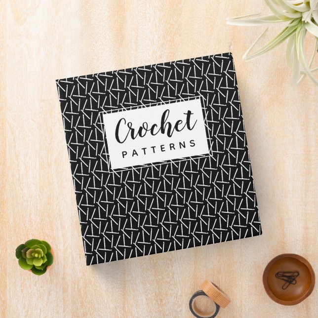 Crochet Hooks Yarn & Crafts Pattern Organizing 3 Ring Binder (In Situ)