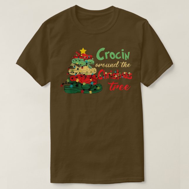 Crockin Around the Christmas Tree Pajama Family Ma T-Shirt (Design Front)