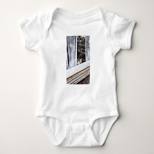 Crooked Branch Baby Bodysuit
