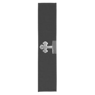 Cross Short Table Runner
