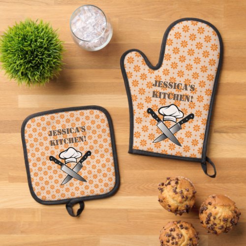 Crossed Knives with Floral Background Oven Mitt  Pot Holder Set