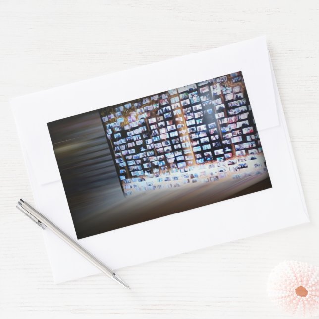 Crossing online borders rectangular sticker (Envelope)