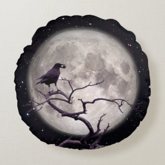 Crow and Moon, Crow Art, Raven, Gothic, Night Round Pillow