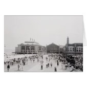 Crowds (Front Horizontal)