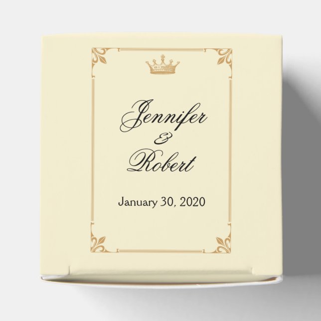 Crown Regency in Gold and Ivory Favor Box (Top)