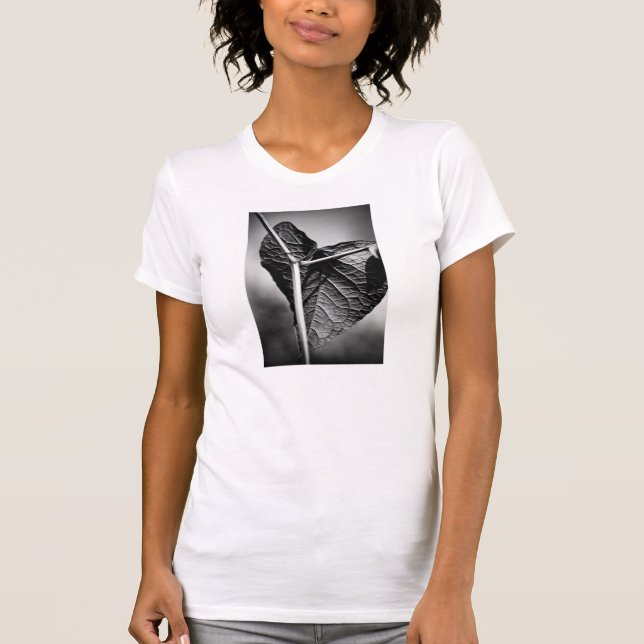 crucified heart T-Shirt (Front)