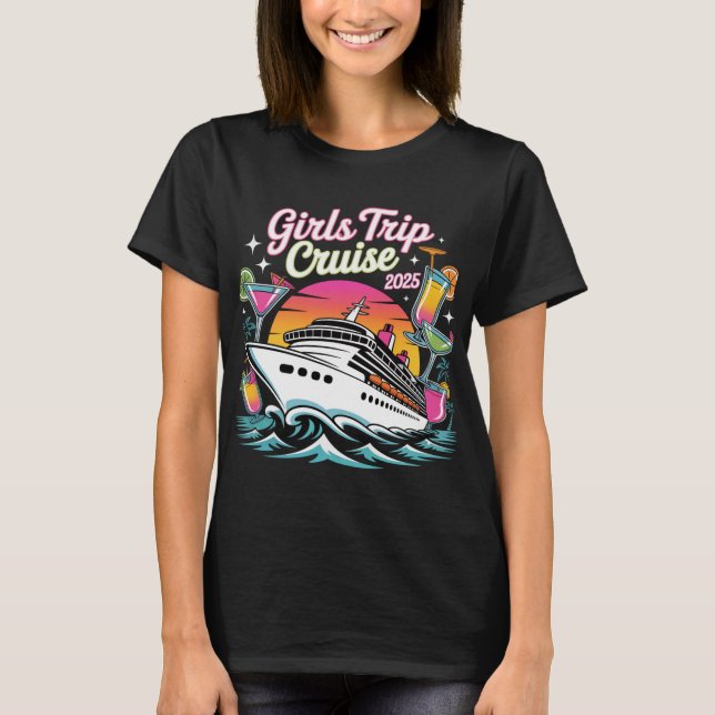 Cruise adventure T-Shirt (Front)