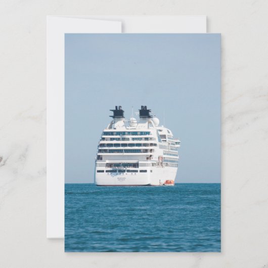 Cruise liner (Front)