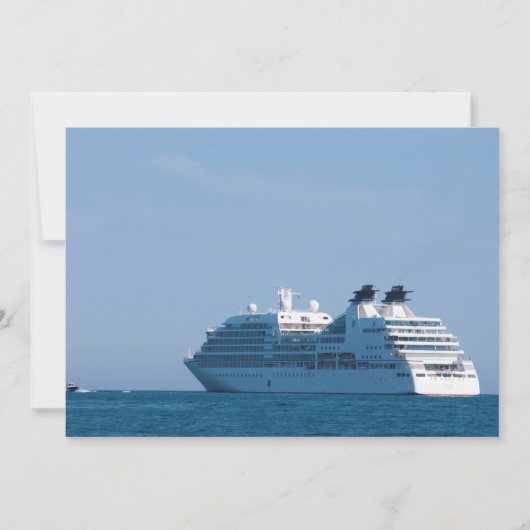 Cruise liner (Front)