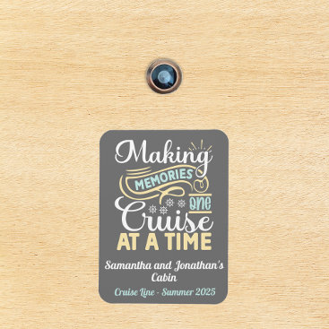 Cruise Making Memories Door Marker  Magnet