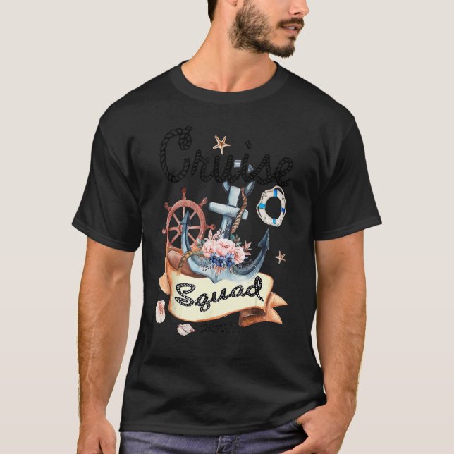 Cruise Squad 2022  Family Matching Cruise Vacation T-Shirt (Front)