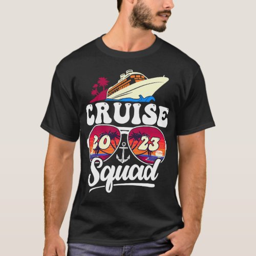 Cruise Squad 2023 Family Vacation Matching Family  T_Shirt