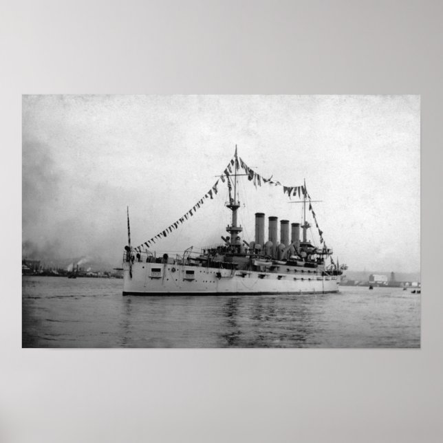 Cruiser Washington anchored in Seattle Harbor Poster (Front)