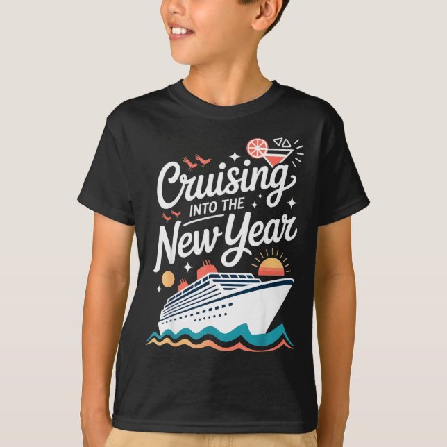 Cruising Into The New Year Cruise Party Sunset Oce T-Shirt (Front)