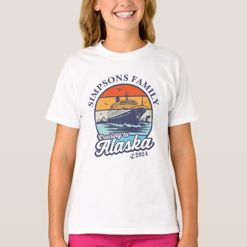 Cruising to Alaska Custom Family Matching Group  T_Shirt