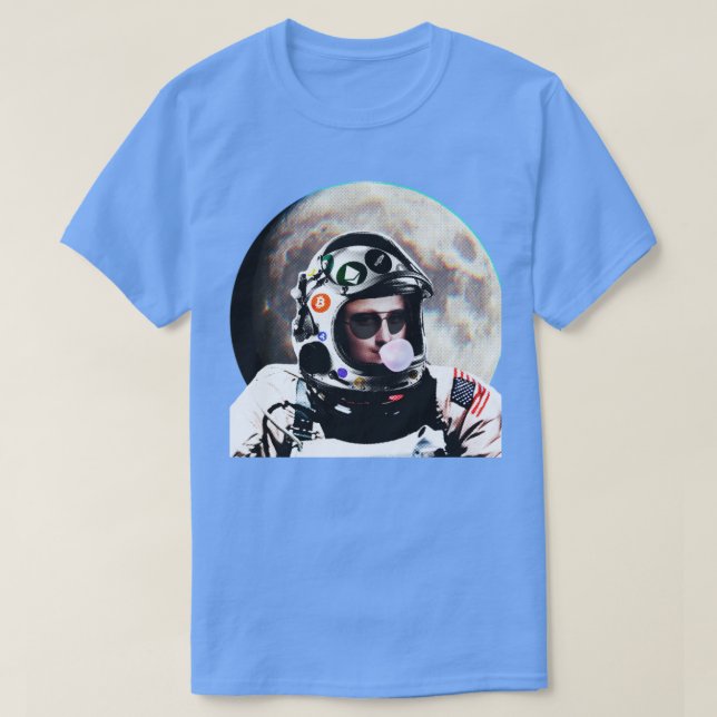Crypto Astronaut Moona Lisa glitch aesthetics T-Shirt (Design Front)