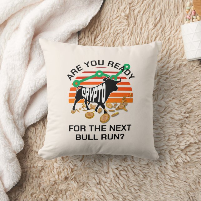 CRYPTOcurrency BULL RUN Bitcoin Cream Throw Pillow (Blanket)