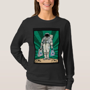 Cryptocurrency Talk  To The Moon Solana Space Man  T-Shirt