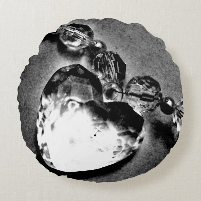 Crystal Heart Round Pillow (Front)