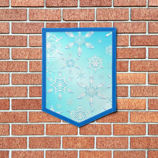 Crystal Snowflakes Pattern Pennant (Insitu 1)