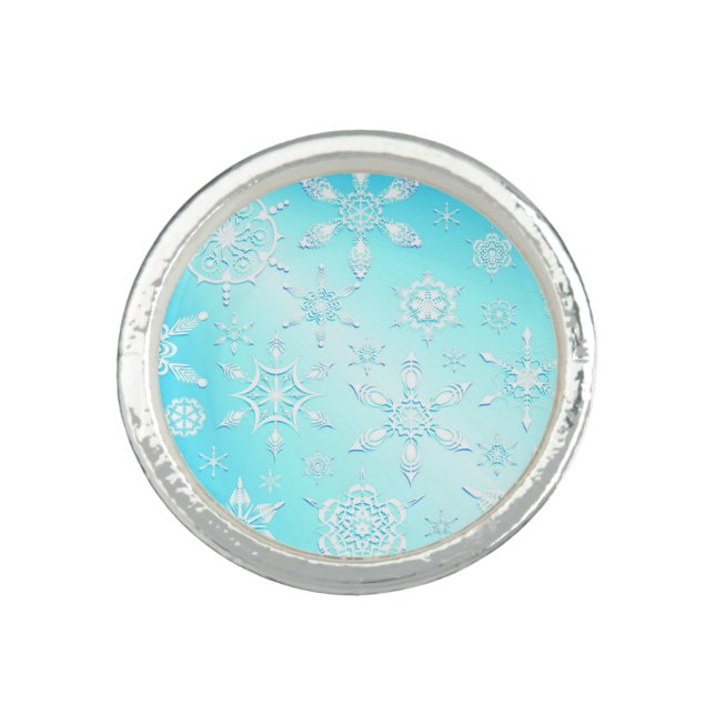 Crystal Snowflakes Pattern Ring (Front)