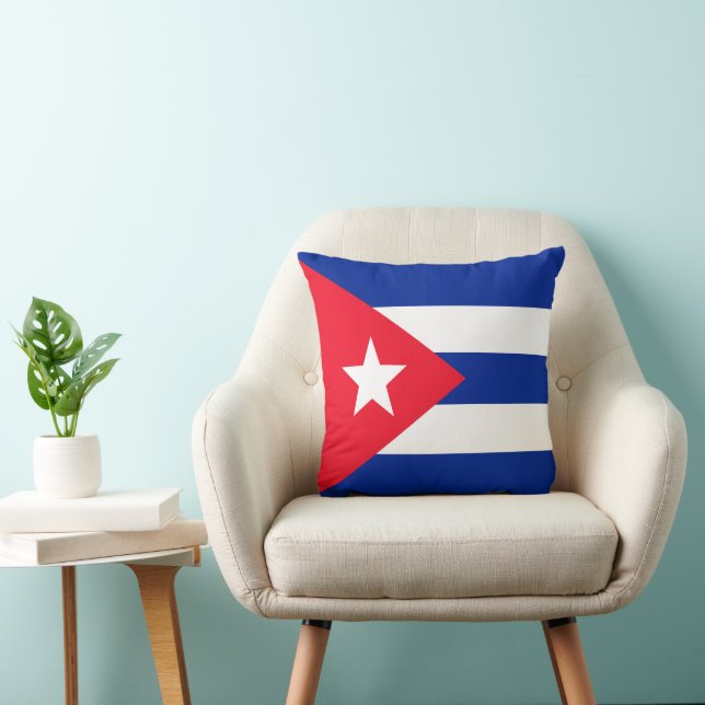 Cuba flag throw pillow (Chair)