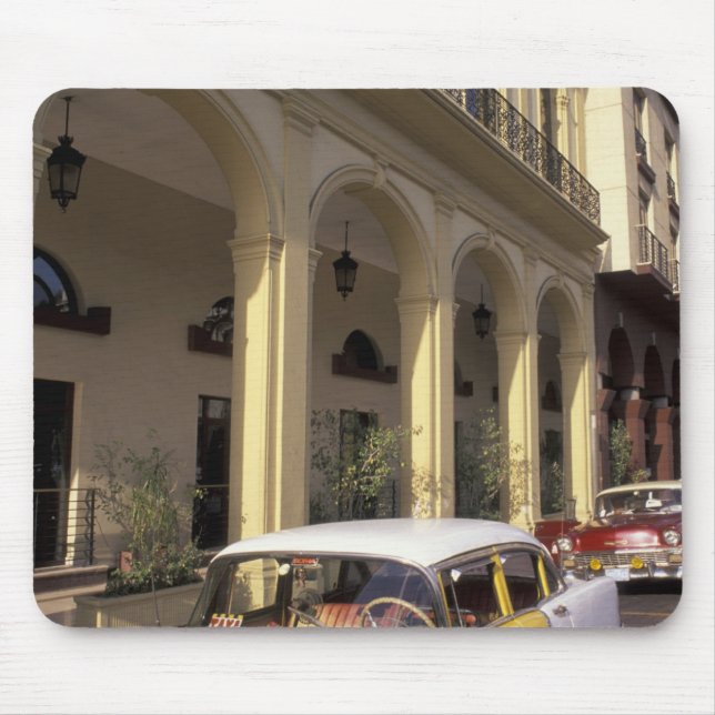 Cuba, Havana. Colorful Chevy's from the 1950's Mouse Pad (Front)