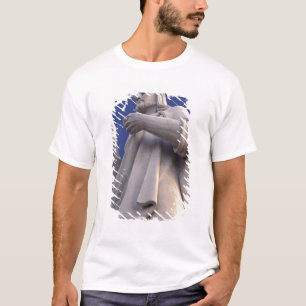 Cuba, Havana, Sculpture of Jesus. T-Shirt