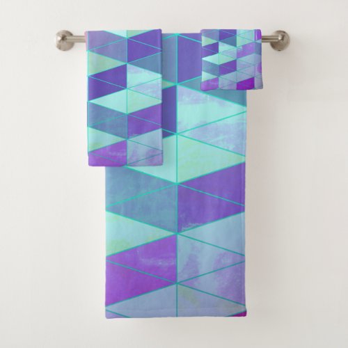 Cubes Into Triangles Geometric Pattern Bath Towel Set