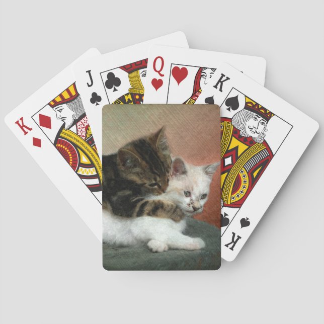 Cuddling kittens poker cards (Back)