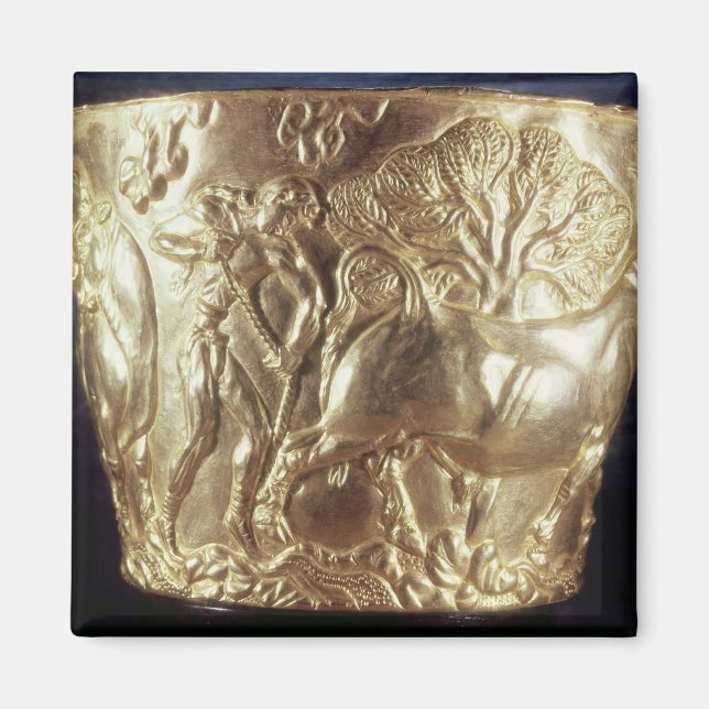 Cup, depicting a domestic bull magnet (Front)