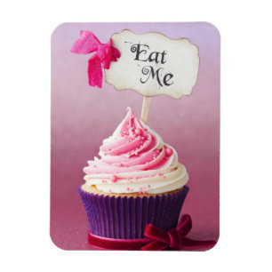 Cupcake - Eat Me Magnet