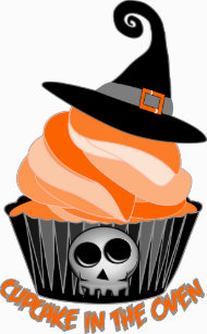 cupcake in the ovenfunny halloween maternity shir maternity t shirt