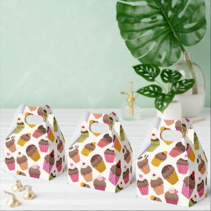 Cupcake Pattern, Muffin Pattern, Chocolate, Hearts Favor Boxes