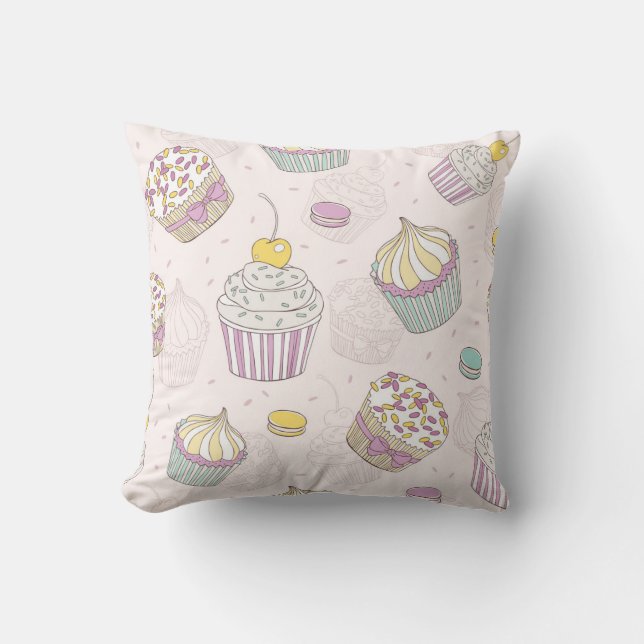 Cupcake pattern throw pillow (Front)