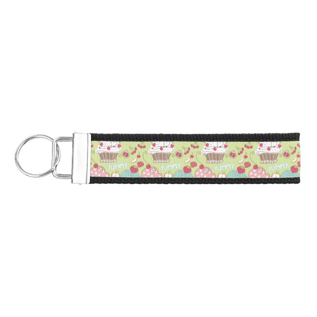 Cupcake pattern wrist keychain (Keys on Left)