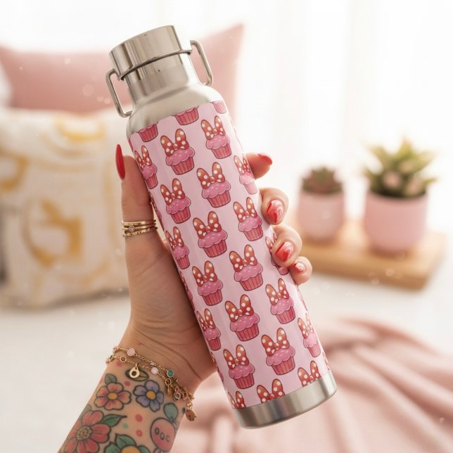 Cupcake Water Bottle (Creator Uploaded)