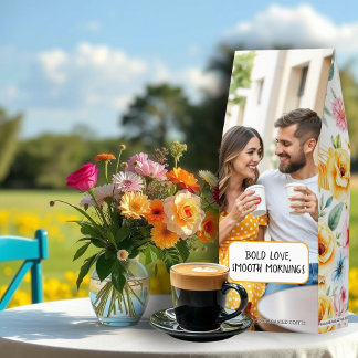 Cupcakes and flowers pattern wedding photo roasted coffee