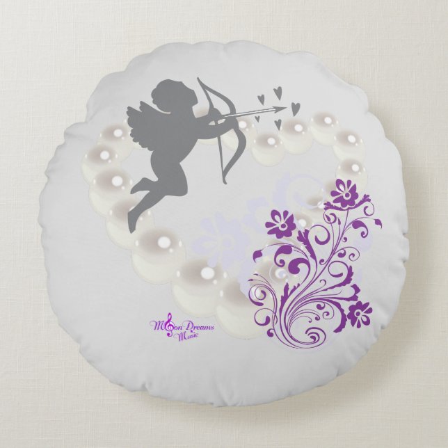 Cupid Pearls Floral Heart Silver Gray Round Pillow (Front)