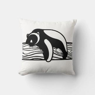 Cuscino Decorativo "Pausa dell'Orso" Throw Pillow