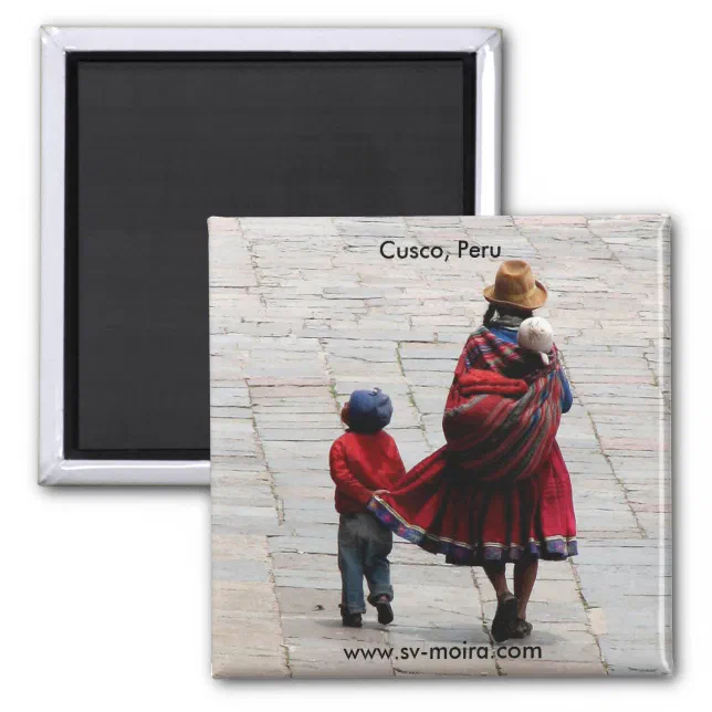 Cusco, Peru, mother and children Magnet (Front)